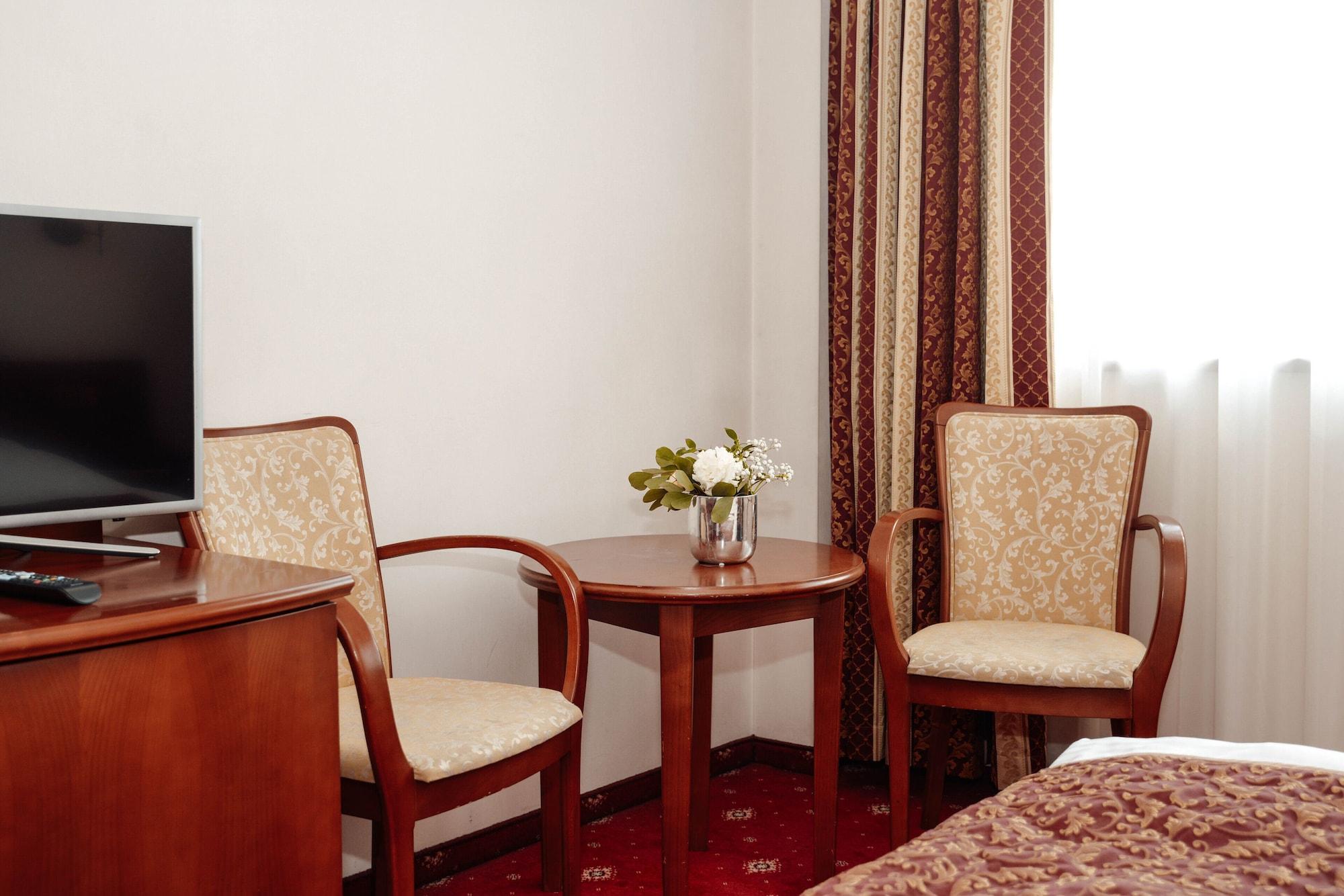 Hotel Sympozjum & Spa Cracovie Extérieur photo