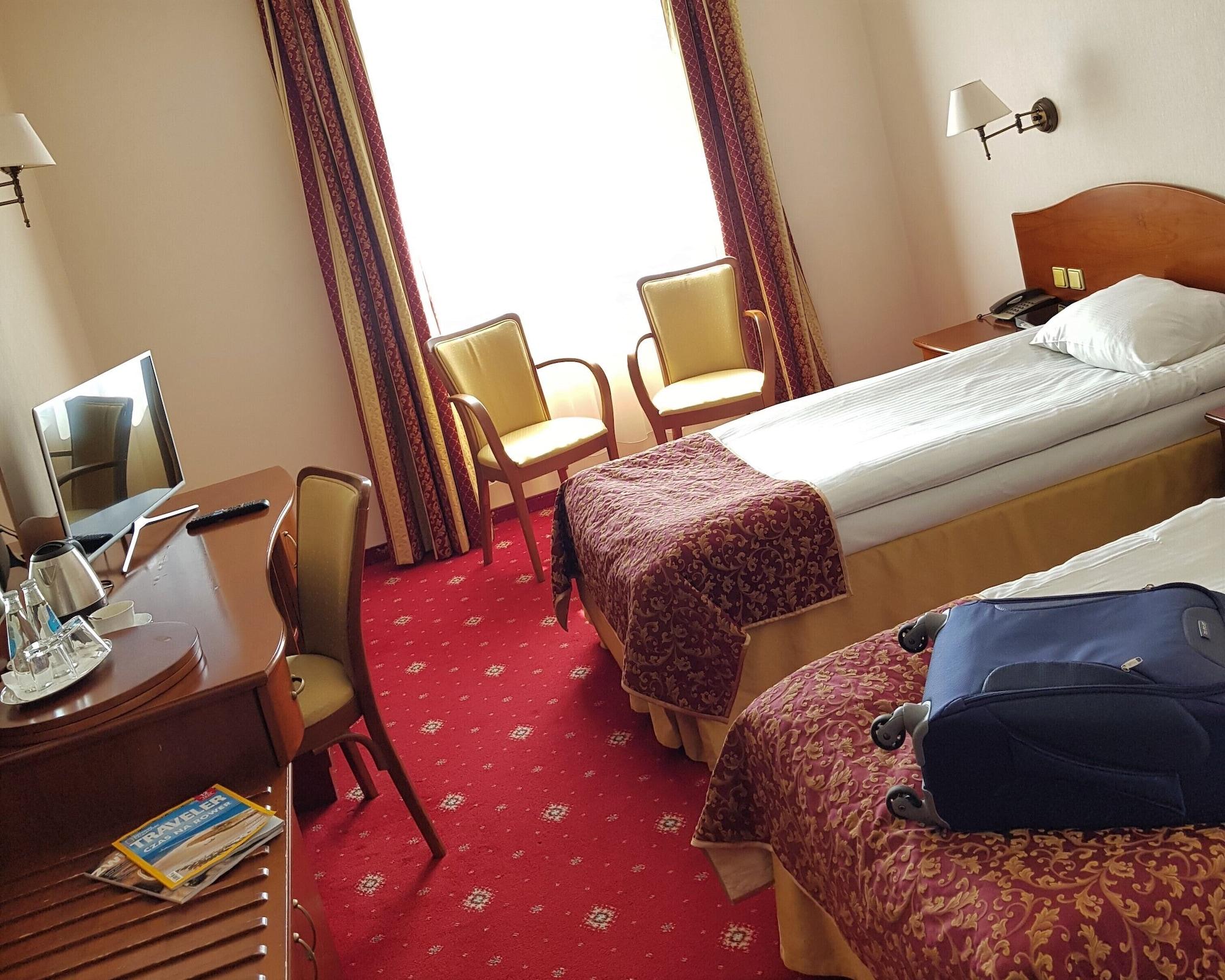 Hotel Sympozjum & Spa Cracovie Extérieur photo