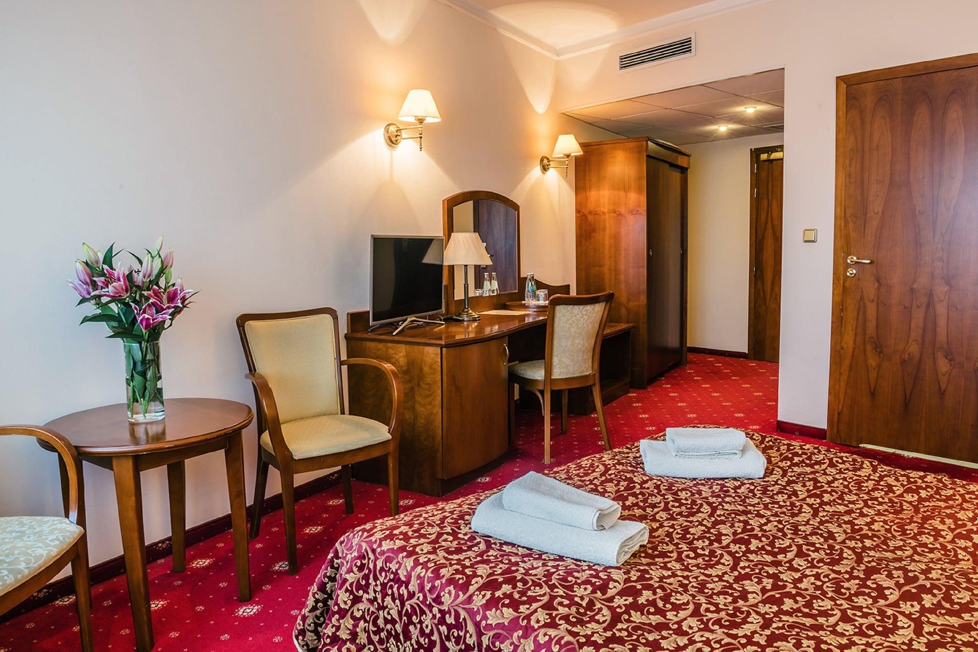 Hotel Sympozjum & Spa Cracovie Extérieur photo