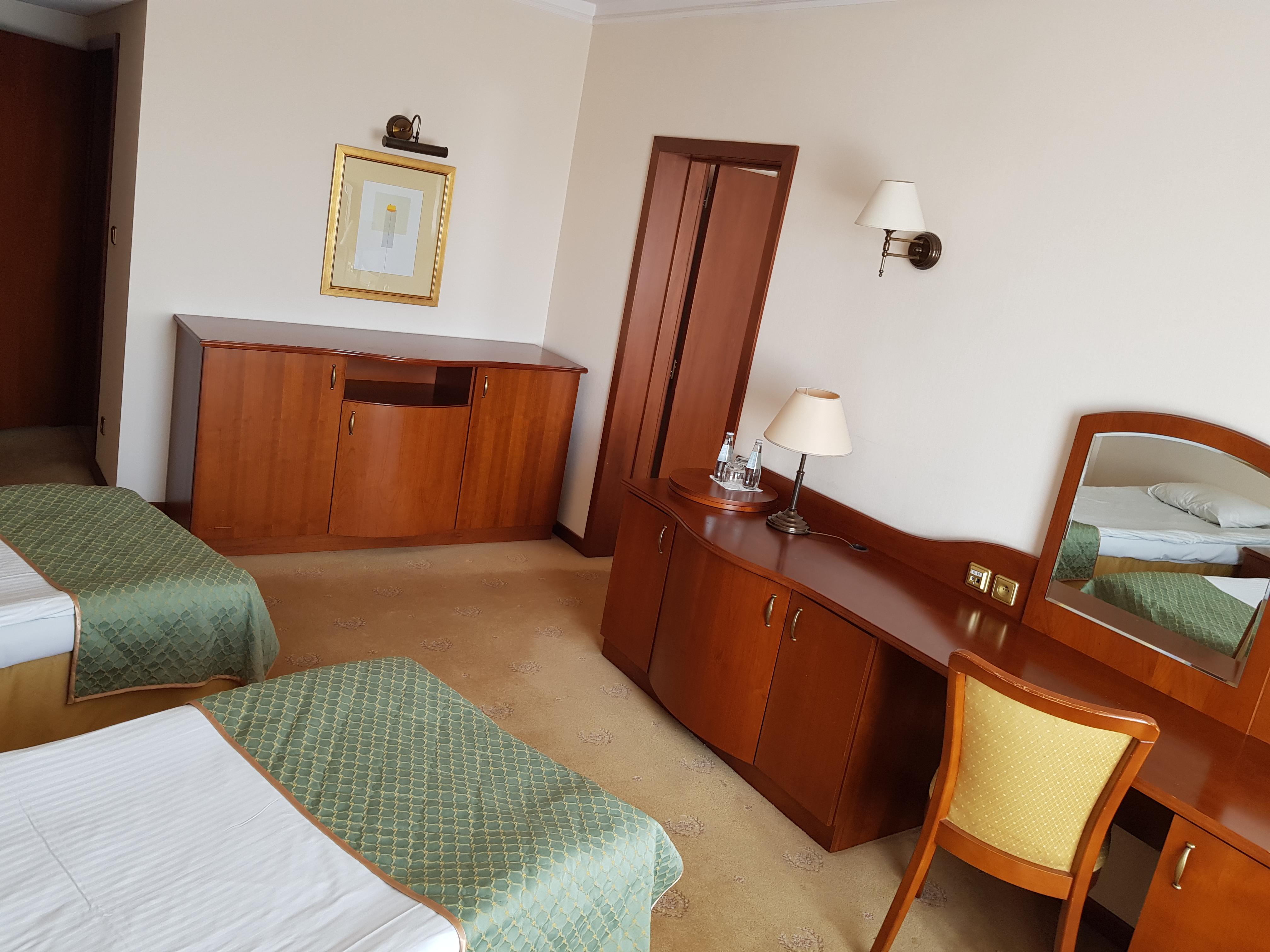 Hotel Sympozjum & Spa Cracovie Extérieur photo