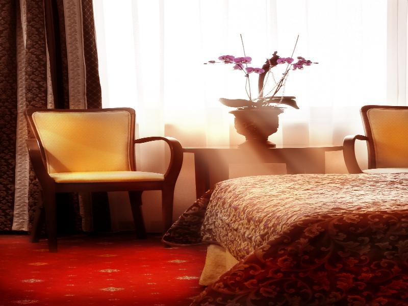 Hotel Sympozjum & Spa Cracovie Extérieur photo