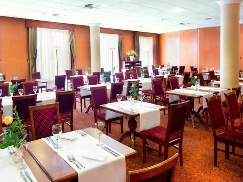 Hotel Sympozjum & Spa Cracovie Extérieur photo
